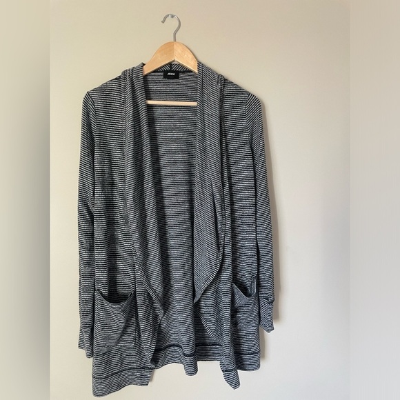 Ardene Sweaters - Ardene Women's Black and White Striped oversized Cardigan